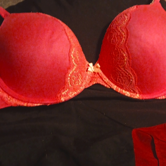 Body by Victoria bra - Picture 1 of 7